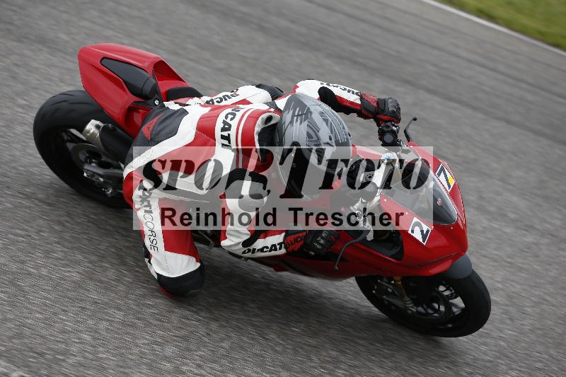 /Archiv-2025/10 23.04.2025 Cornu Master School ADR/rot-rouge/27